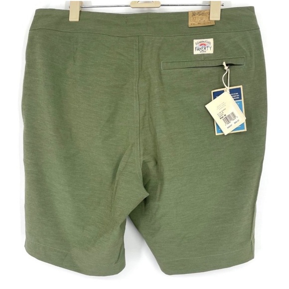 Faherty All Day Shorts Olive Green 30 Waist 9” Inseam NWT - Picture 4 of 12